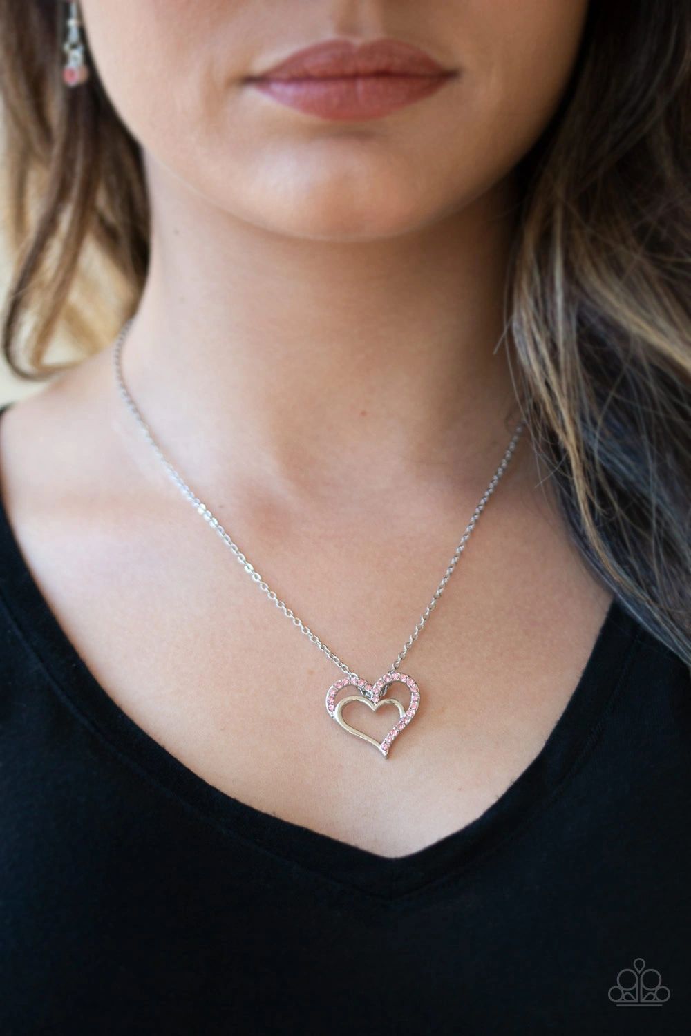 Paparazzi Heart To Heartthrob Pink Necklace
