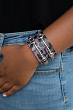Load image into Gallery viewer, Paparazzi Safari Scene - Purple
