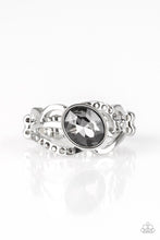 Load image into Gallery viewer, Paparazzi Couldn&#39;t Care FLAWLESS Silver Ring
