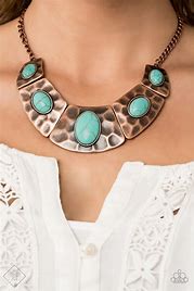 Paparazzi Ruler In Favor Copper Necklace