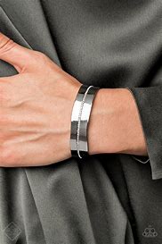 Paparazzi Raw Razzle Black Bracelet
