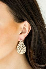 Load image into Gallery viewer, Paparazzi REIGN-Storm Gold Earrings
