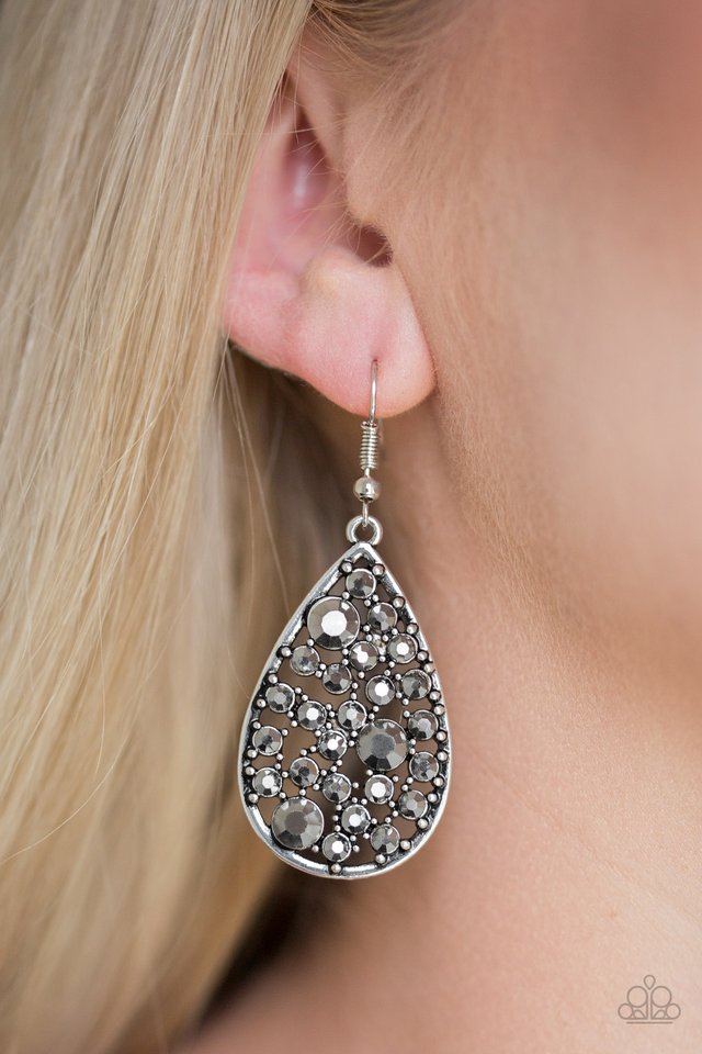 Paparazzi Glow With The Flow Silver Earring