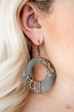 Load image into Gallery viewer, Paparazzi Shattered Shimmer Black Earring
